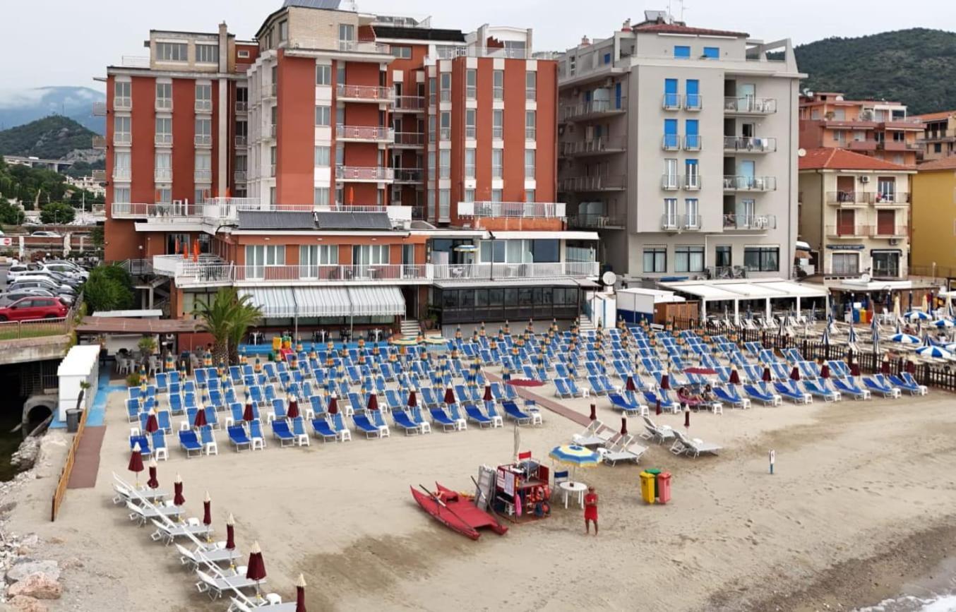 Hotel & Residence Stella Maris بيترا ليغوري المظهر الخارجي الصورة