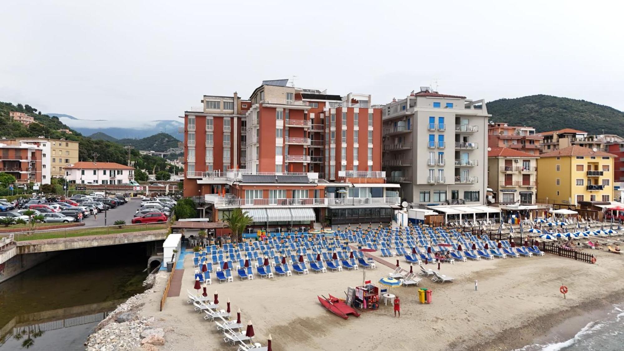 Hotel & Residence Stella Maris بيترا ليغوري المظهر الخارجي الصورة